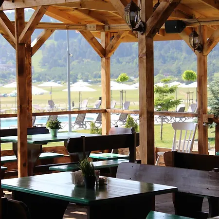 La Casa אתר נופש ציגוב צ'ארק