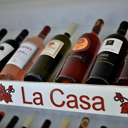 La Casa Resort