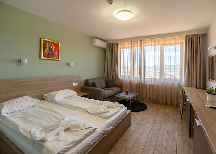 La Casa אתר נופש 3*